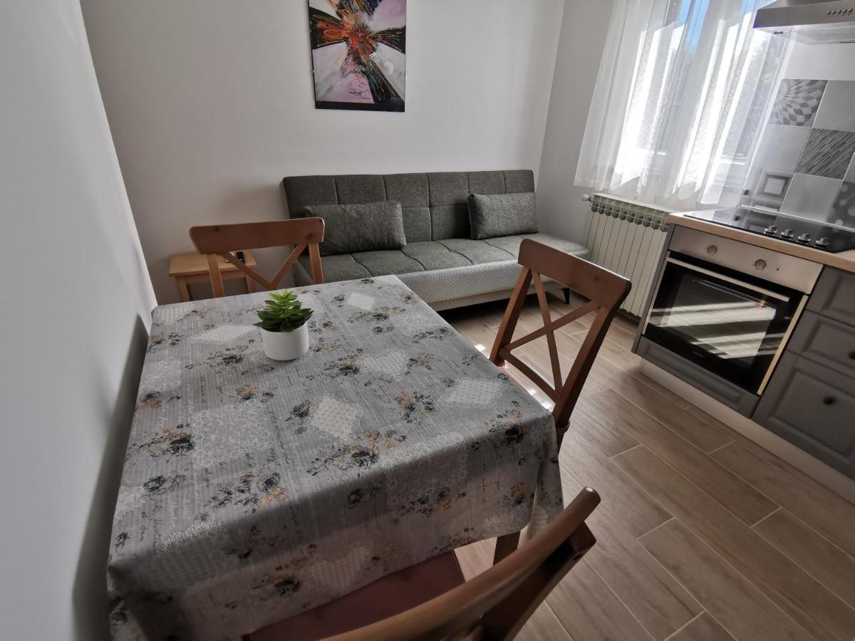Apartman Marijeta Мощеницька Драга Екстер'єр фото